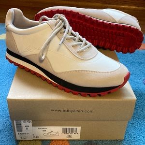 Ellen Degeneres tennis shoes